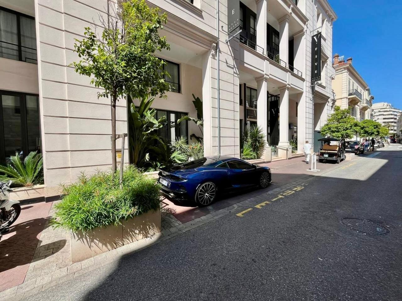 Appartments, * Cannes